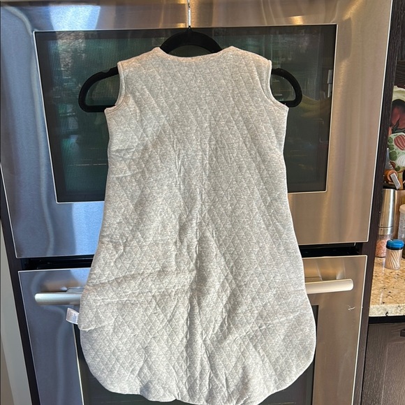 OOFOS Gray One‎ Piece with Sleeveless Design and Zipper Closure - Picture 4 of 5